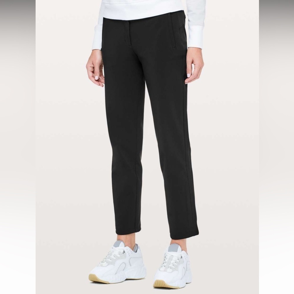 Lululemon On The Move Pant 28" Black Activewear Technical Fabric Women’s 6